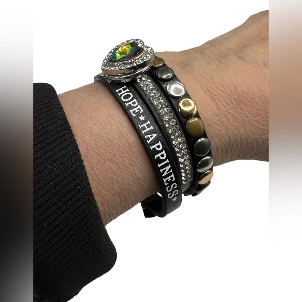 Black Leather Heart Snap Criss Cross Bracelet & Multicolor 18mm Ginger Snap NWT